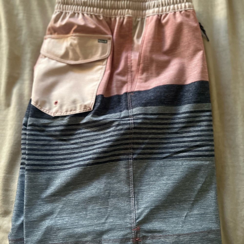 Hurley Pink and Gray Color-Block Shorts - Picture 2 of 3
